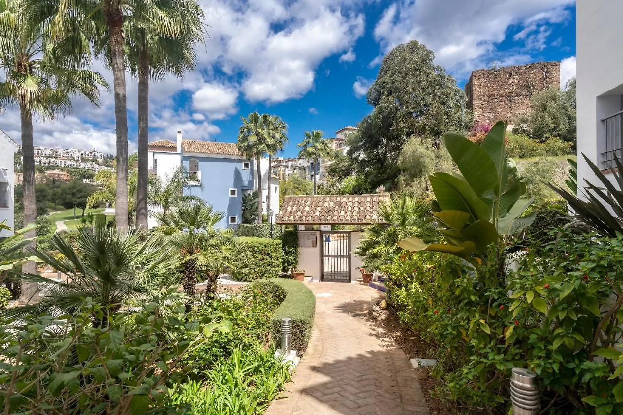 Beautiful Penthouse With Solarium Apartment Benahavis 0*,