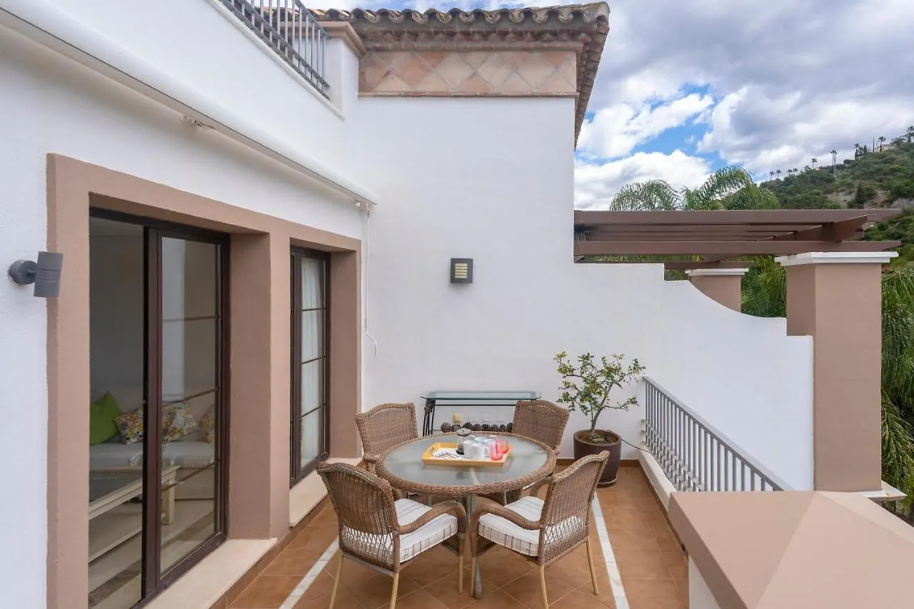 Beautiful Penthouse With Solarium Apartment Benahavis